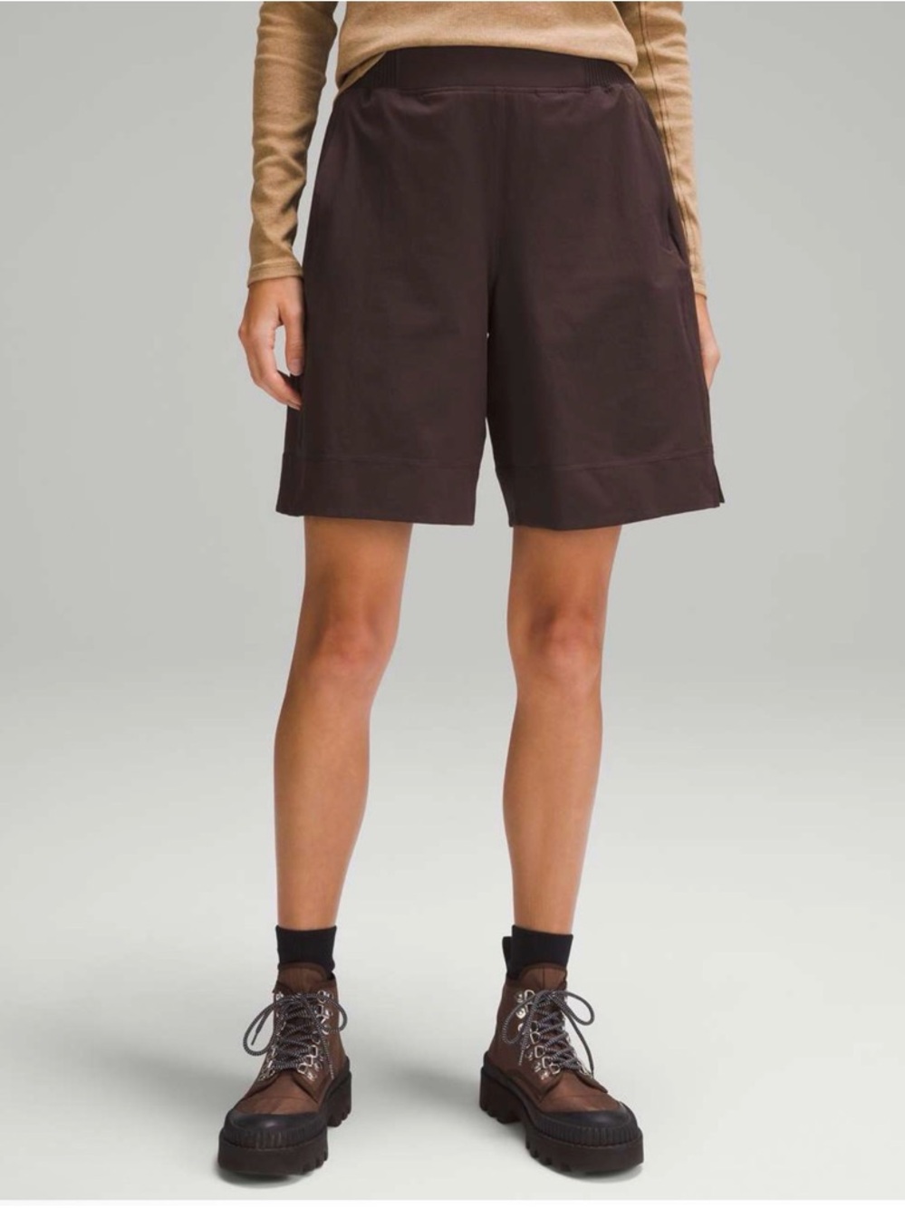 Lululemon Stretch Woven Ruffle-Waist High-Rise Short 9"